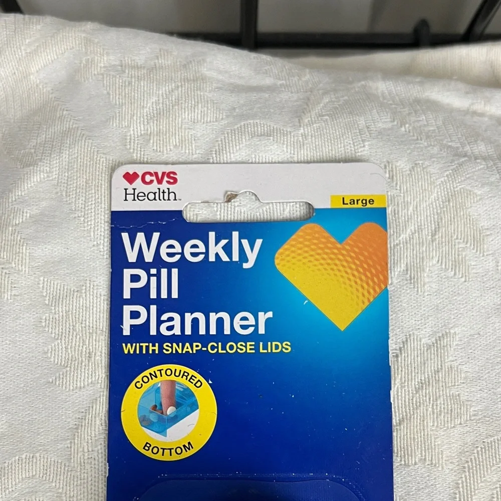 CVS Health Pill Splitter and Weekly Pill Planner Set